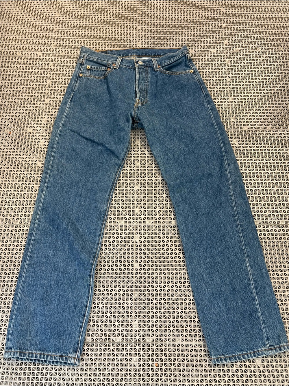 Vintage Levi's 501 Button-Fly Dark Wash Blue Jeans - Y2K